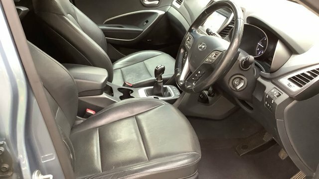Hyundai Santa Fe 2.2 Crdi Blue Drive Premium 5 Seats Silver #10