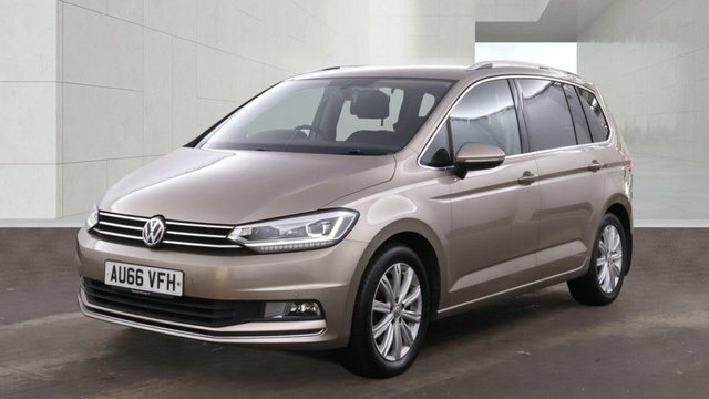 Volkswagen Touran 2016 2.0 Tdi Bluemotion Tech Sel Mpv Ma Beige #2
