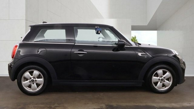 Mini Hatch 2020 1.5 Cooper Classic Hatchback Manua Black #5
