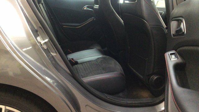 Mercedes-Benz A Class A200d Amg Line Premium White #10