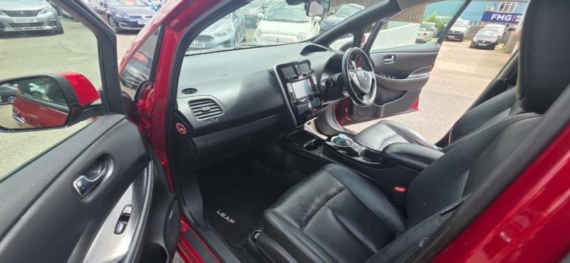 Nissan Leaf Acenta 24Kw 109 Bhp Free Road Tax, Huge Spec, White #11