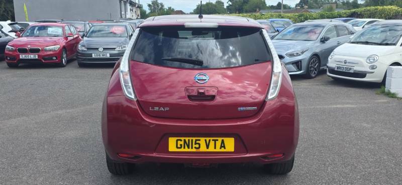 Nissan Leaf Leaf Tekna Flex Red #4