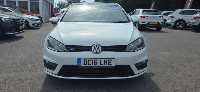 Volkswagen Golf 1.4 Tsi 150 R-line Edition White #4