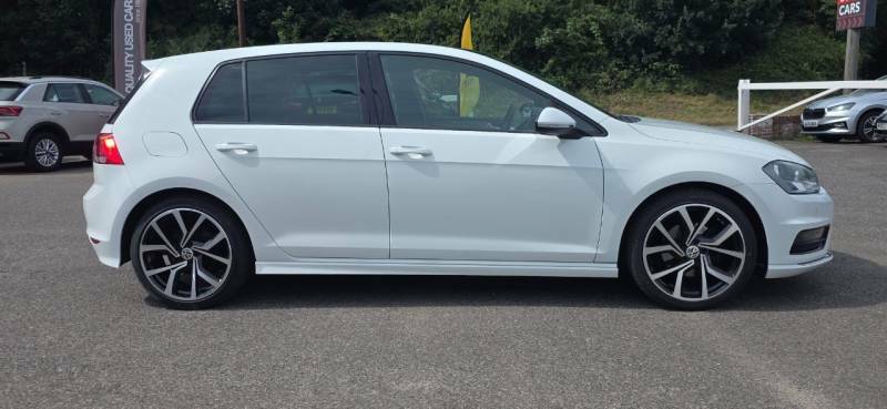 Volkswagen Golf 1.4 Tsi 150 R-line Edition White #2