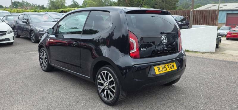 Volkswagen Up 1.0 Street Up Black #3