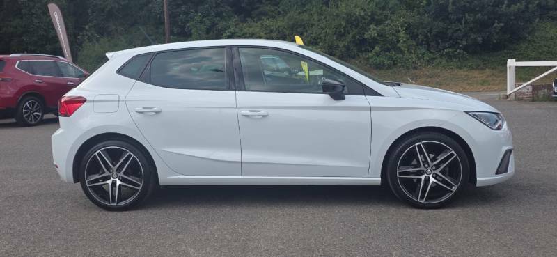 Seat Ibiza 1.0 Tsi 110 Fr Sport Ez White #2