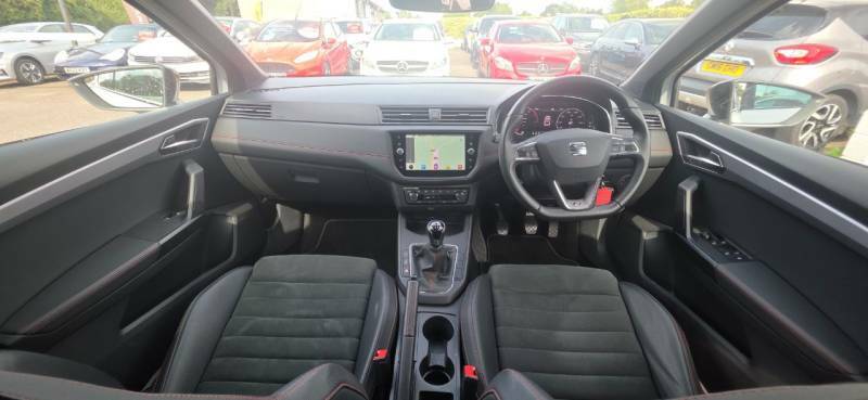 Seat Ibiza 1.0 Tsi 95 Se Technology Red #11