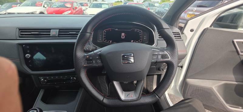 Seat Ibiza 1.0 Tsi 95 Se Technology Red #16