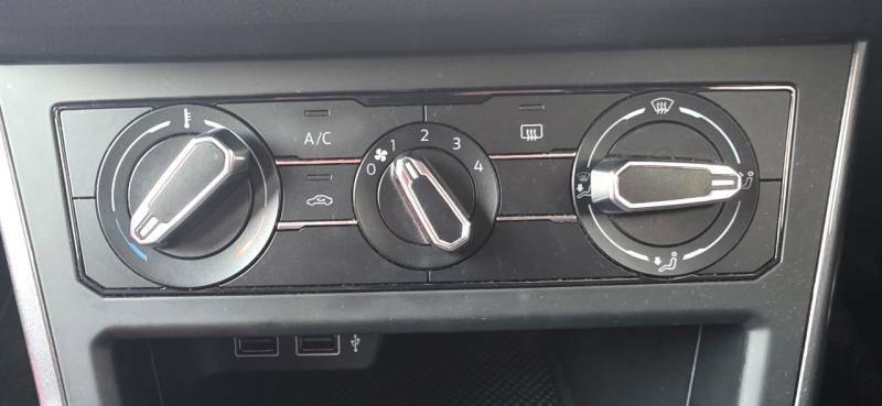 Volkswagen Polo Hatchback 1.0 Black #16