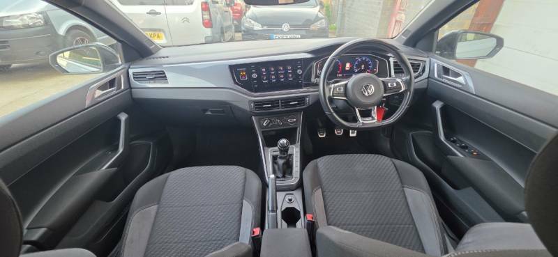 Volkswagen Polo Hatchback 1.0 Black #10