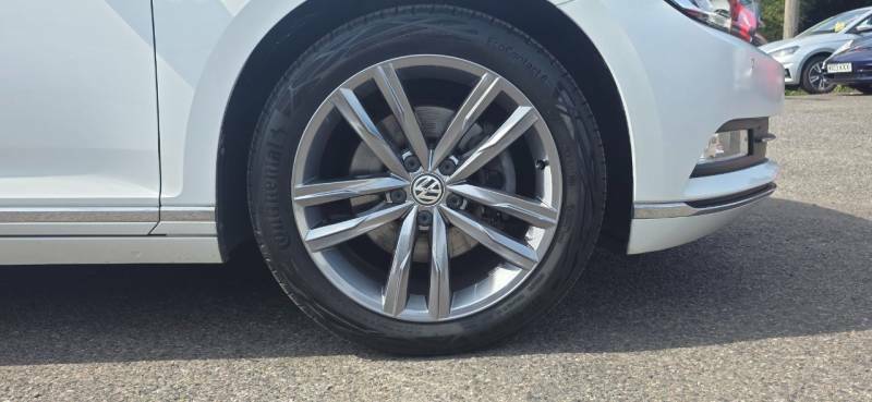 Volkswagen Passat 1.8 Tsi 180 Gt Dsg Panoramic Roof White #3