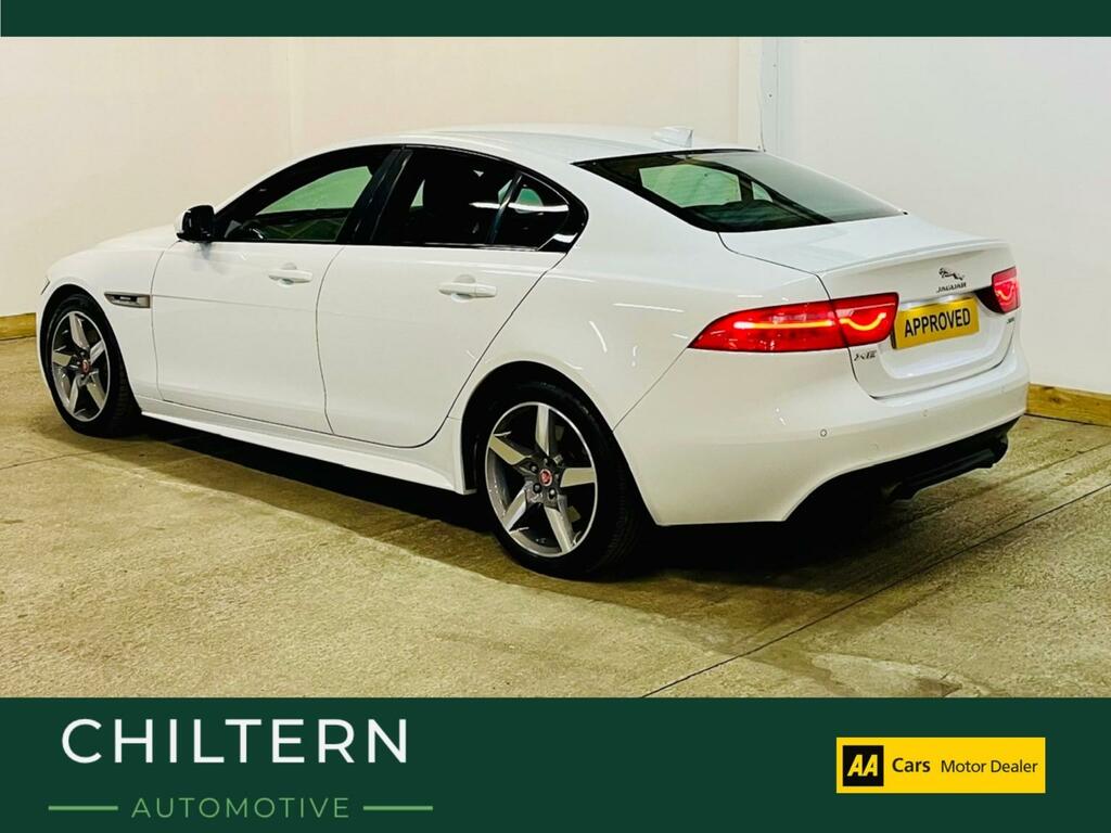 Jaguar XE 2.0L D R-sport 161 Bhp Black #35