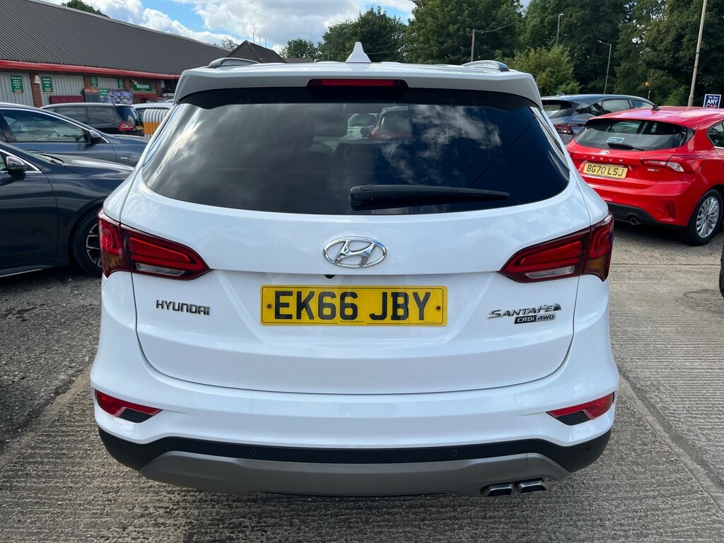 Hyundai Santa Fe 2.2 Crdi Blue Drive Premium 4Wd Euro 6 Ss EK66JBY White #6