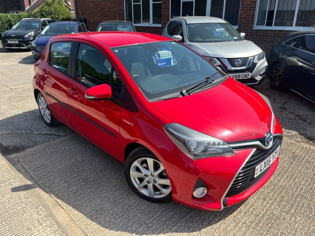 Toyota Yaris 1.5 Vvt-h Excel E-cvt Euro 6 15In Alloy RO53ANG Red #6