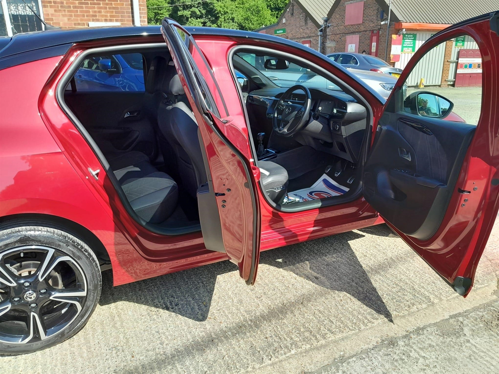 Vauxhall Corsa 1.2I Turbo 100 Ps Sri Edition Hatc White #15