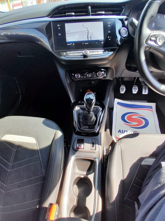 Vauxhall Corsa 1.2I Turbo 100 Ps Sri Edition Hatc White #19