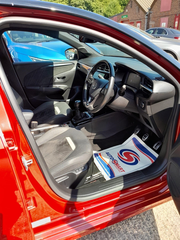 Vauxhall Corsa 1.2I Turbo 100 Ps Sri Edition Hatc White #16
