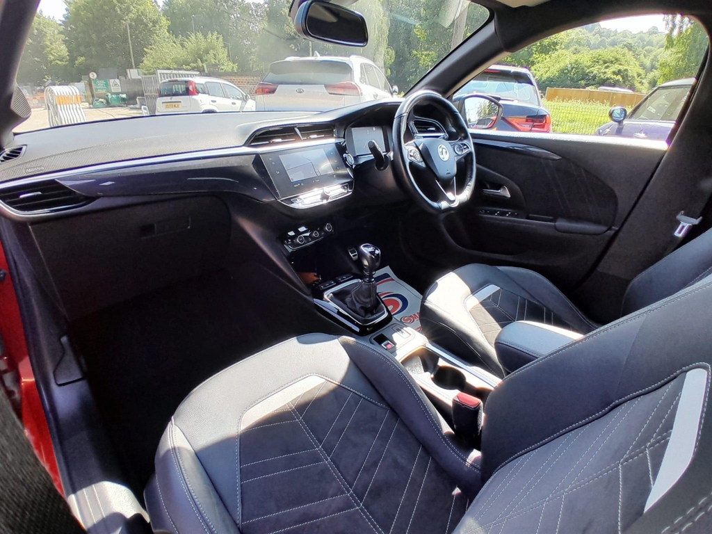 Vauxhall Corsa 1.2I Turbo 100 Ps Sri Edition Hatc White #23