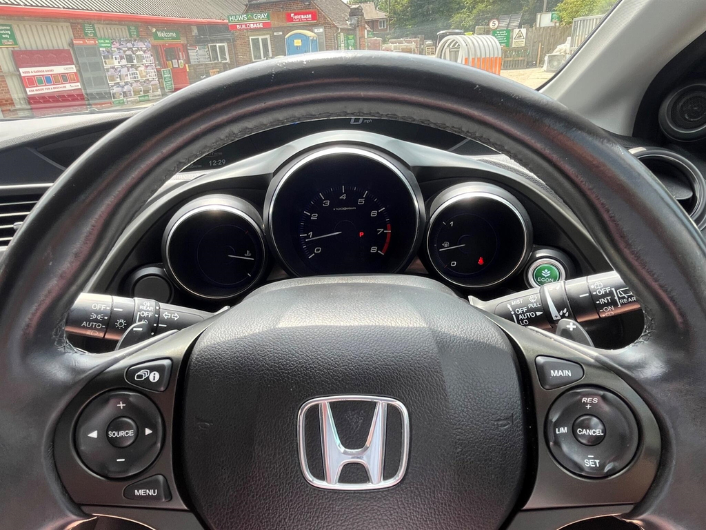 Honda Civic 1.6 I-dtec Es Eco Free Road Tax Finance Par Red #22