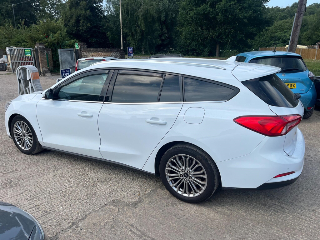 Ford Focus 1.5T Ecoboost Titanium X Euro 6 Ss  #2
