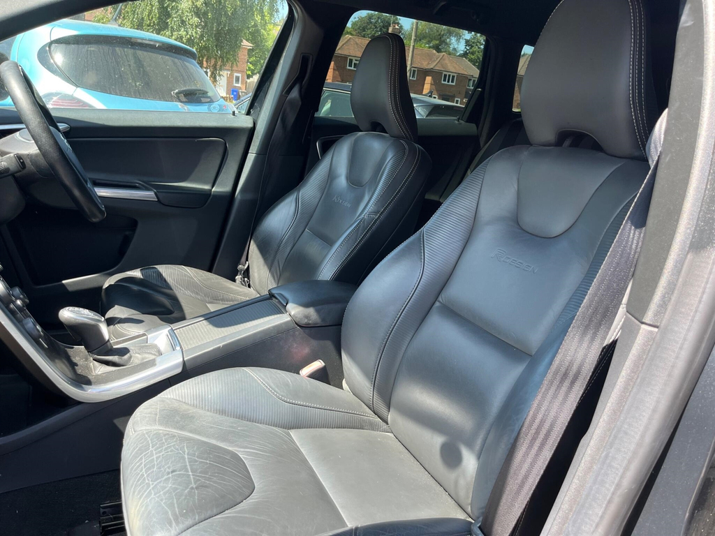 Volvo XC60 D5gawd Selx Nav Black #8