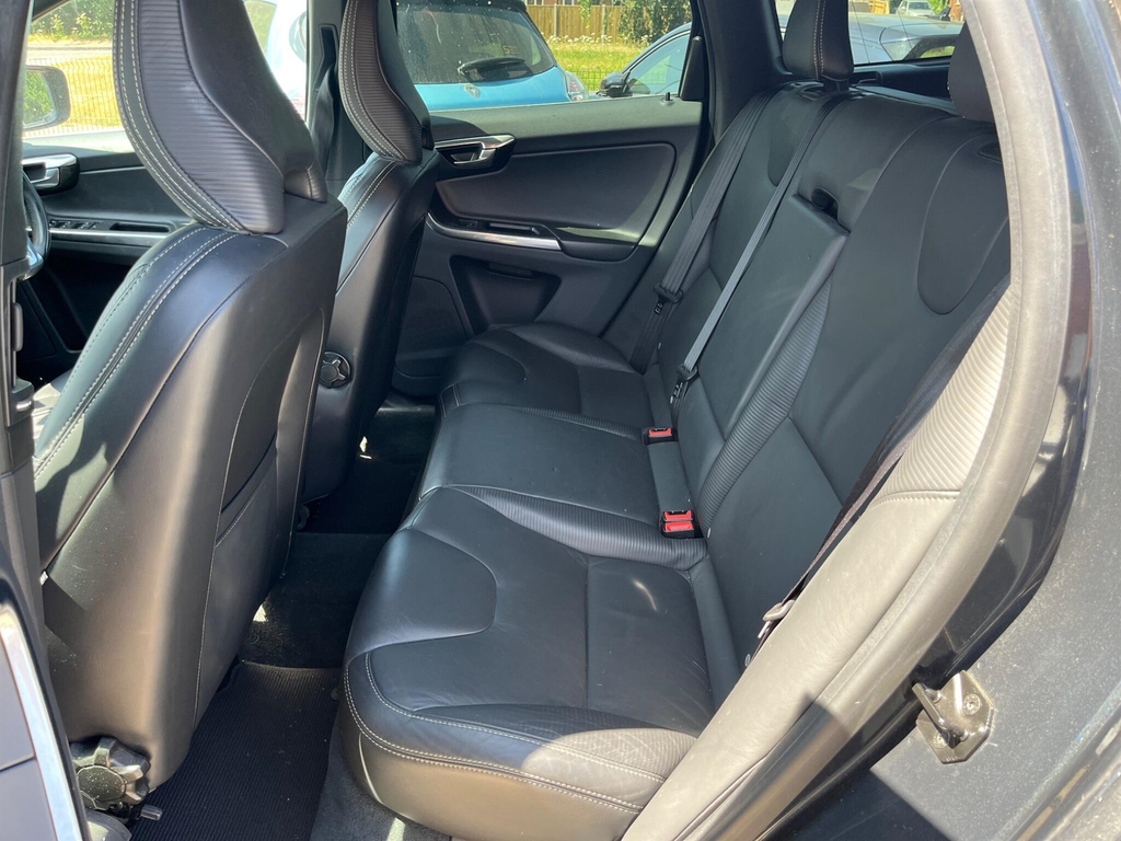 Volvo XC60 D5gawd Selx Nav Black #11