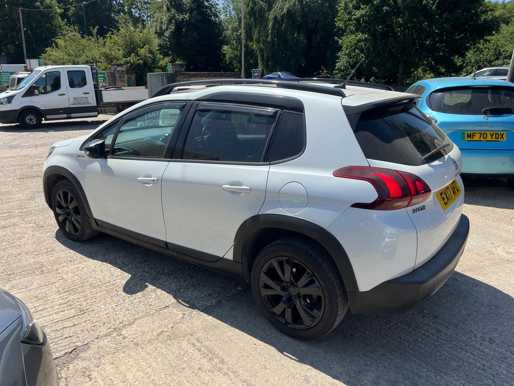 Peugeot 2008 1.2 Puretech Gt Line Eat Euro 6 Ss White #4