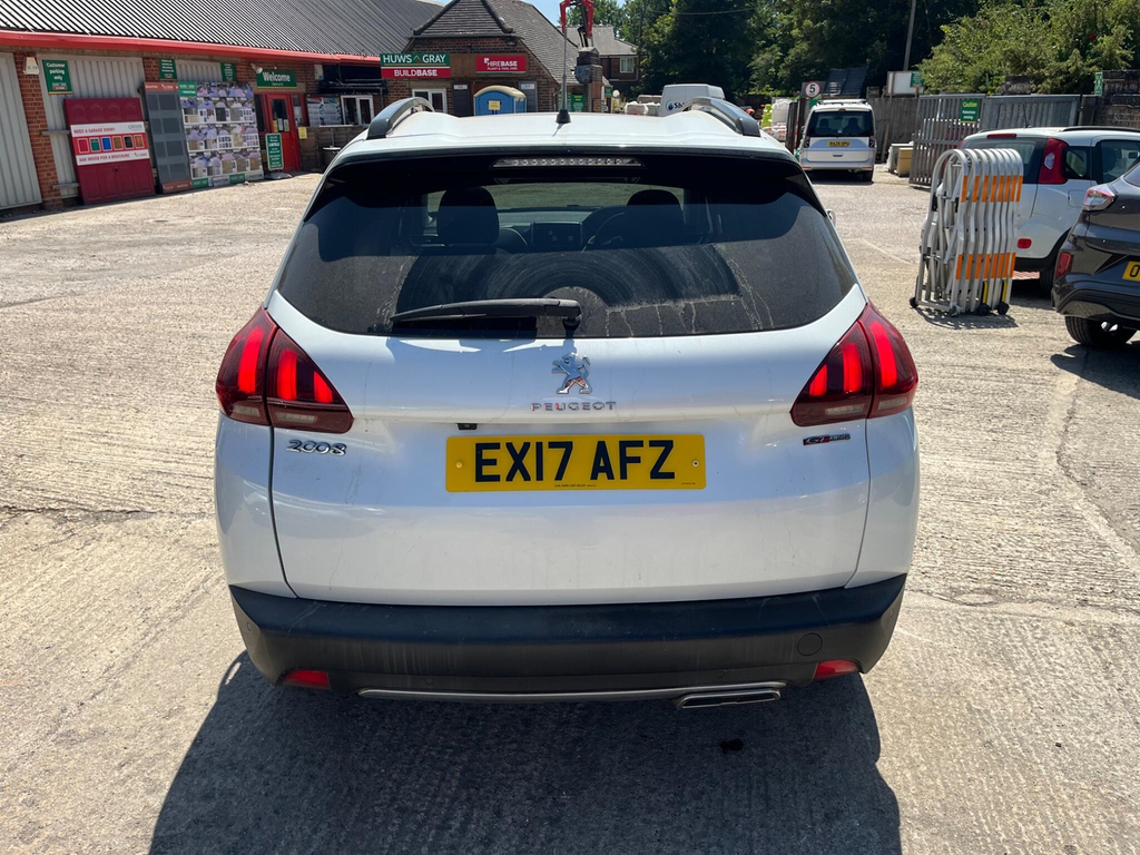 Peugeot 2008 1.2 Puretech Gt Line Eat Euro 6 Ss White #5