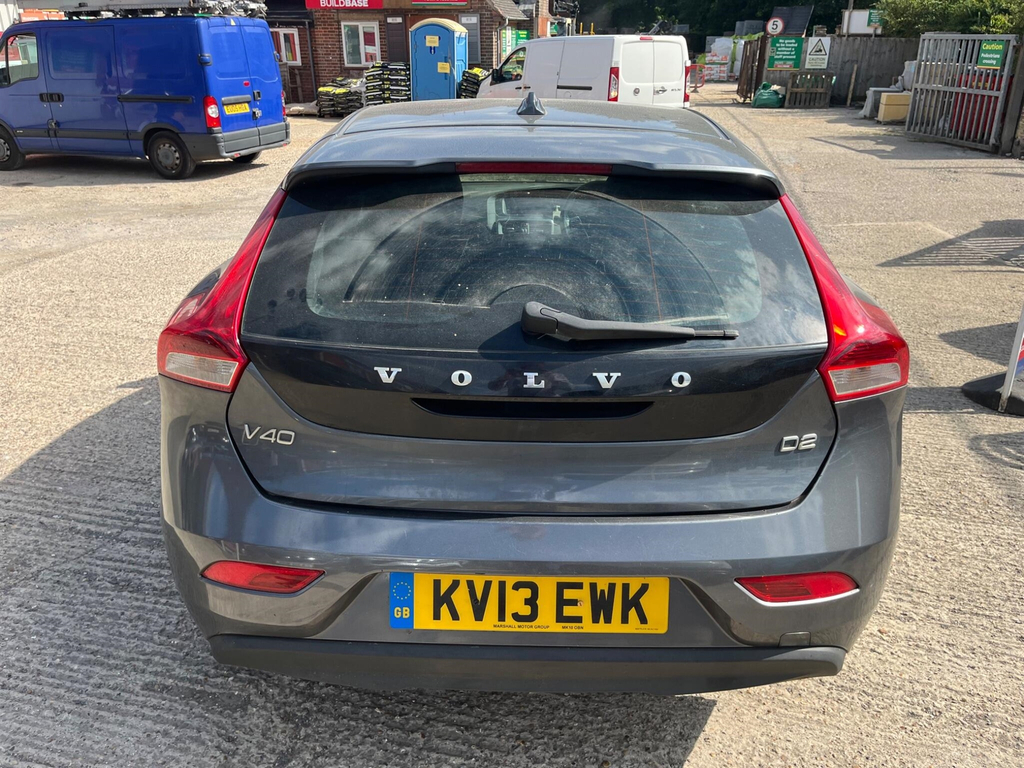 Volvo V40 1.6 D2 Se Euro 5 Ss #6