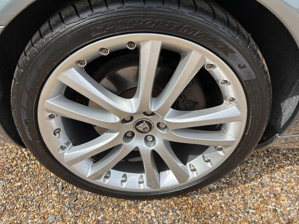 Jaguar XK 4.2 Grey #24