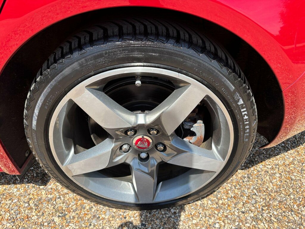 Jaguar XE 2.0I Gpf R-sport Saloon Euro 6 S White #27