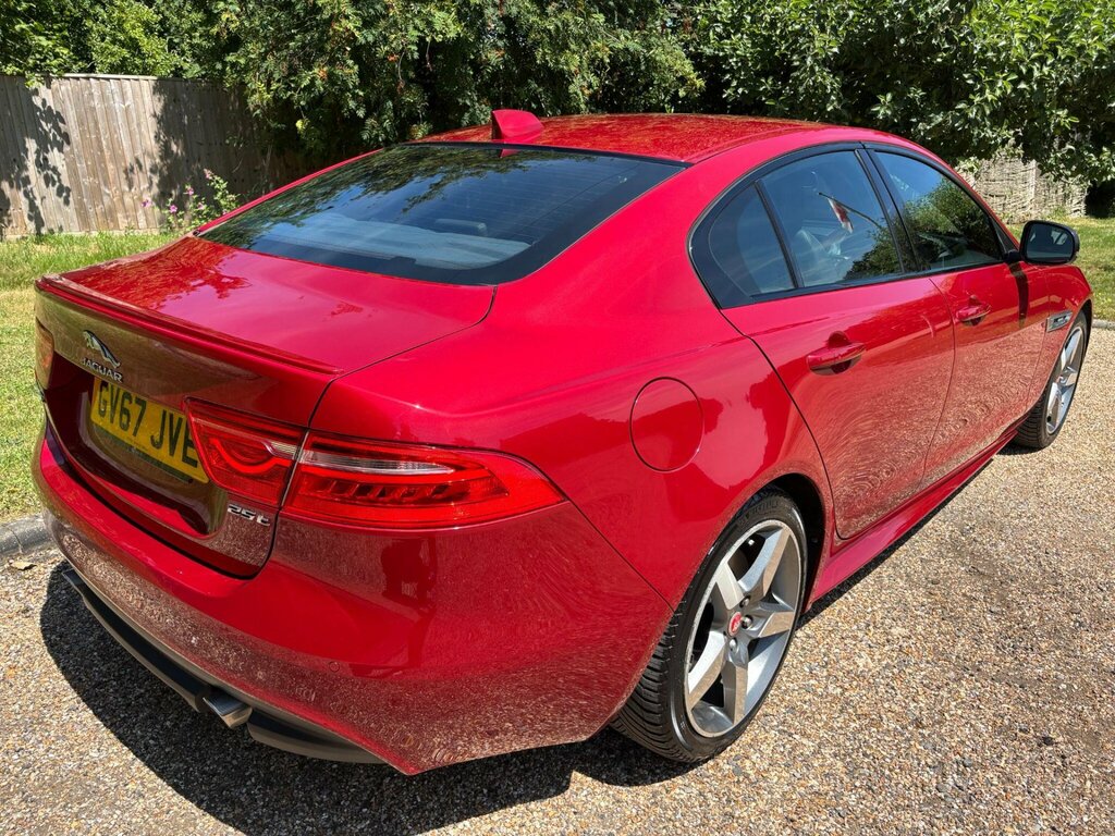 Jaguar XE 2.0I Gpf R-sport Saloon Euro 6 S White #10