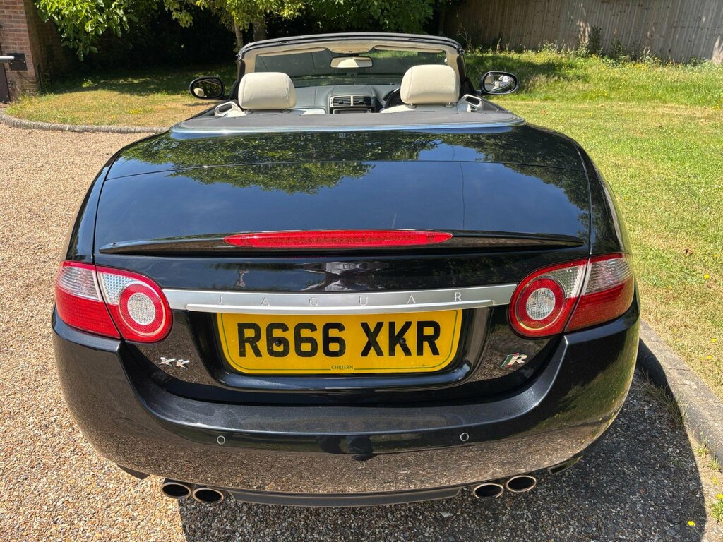 Jaguar XKR Green #10
