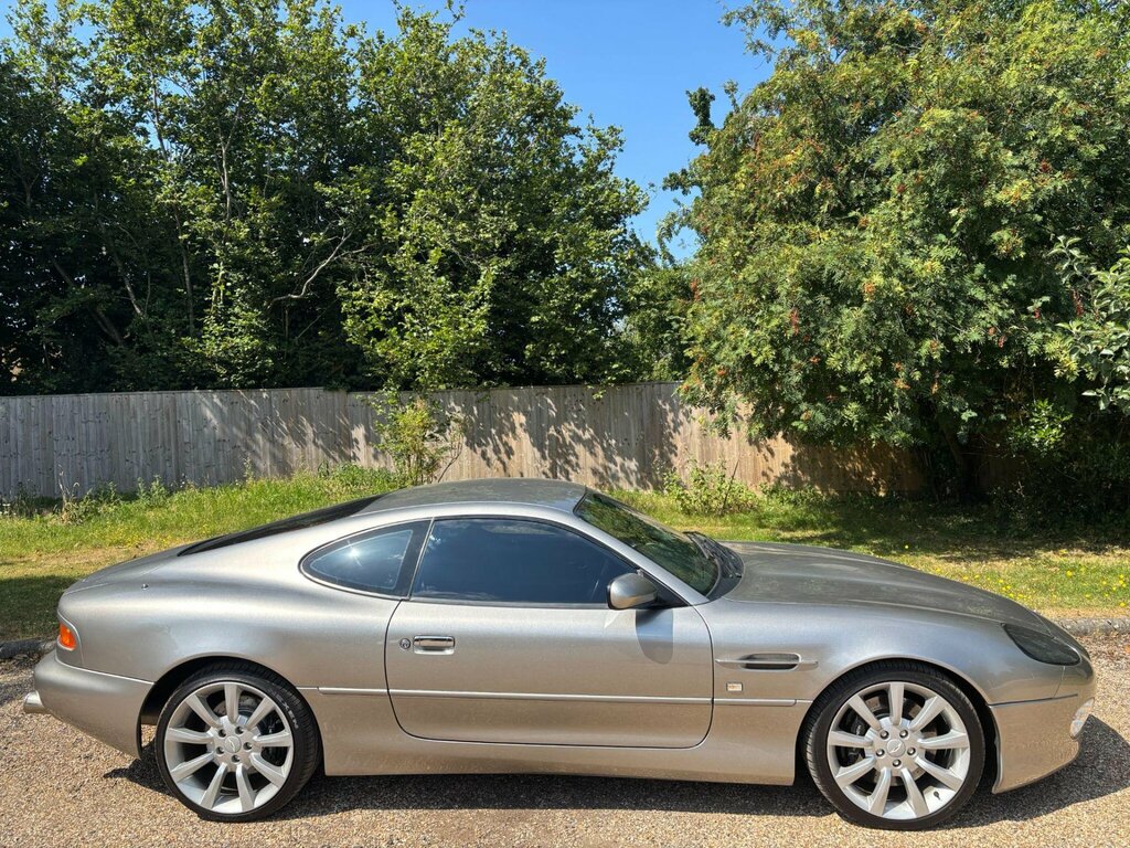 Aston Martin DB7 5.9 Vantage Silver