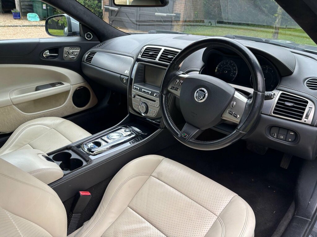 Jaguar XKR Xkr 5.0 V8  #12