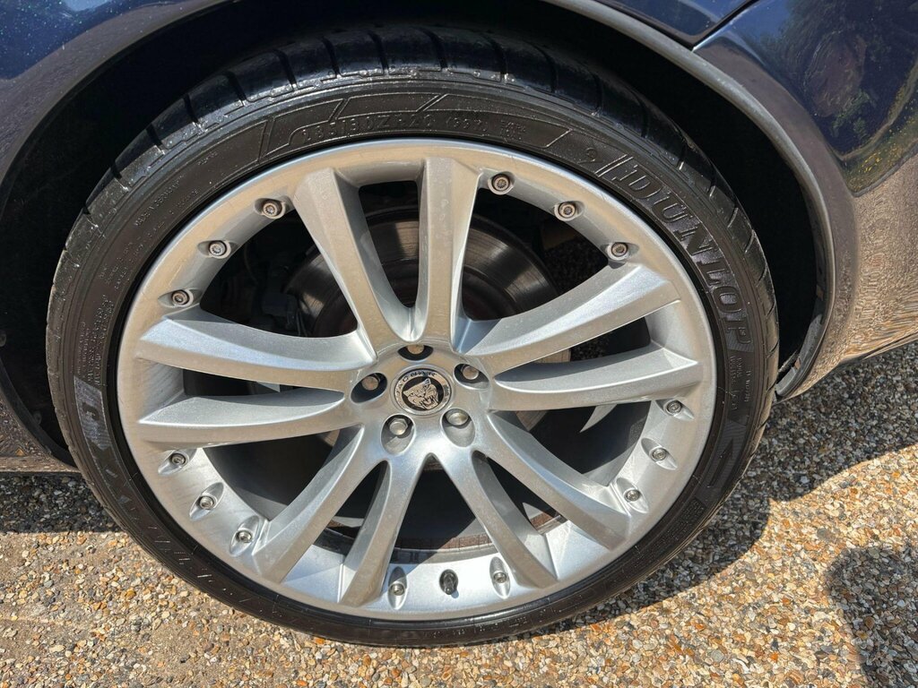 Jaguar XKR 4.2 Xkr-s 416 Bhp Black #23