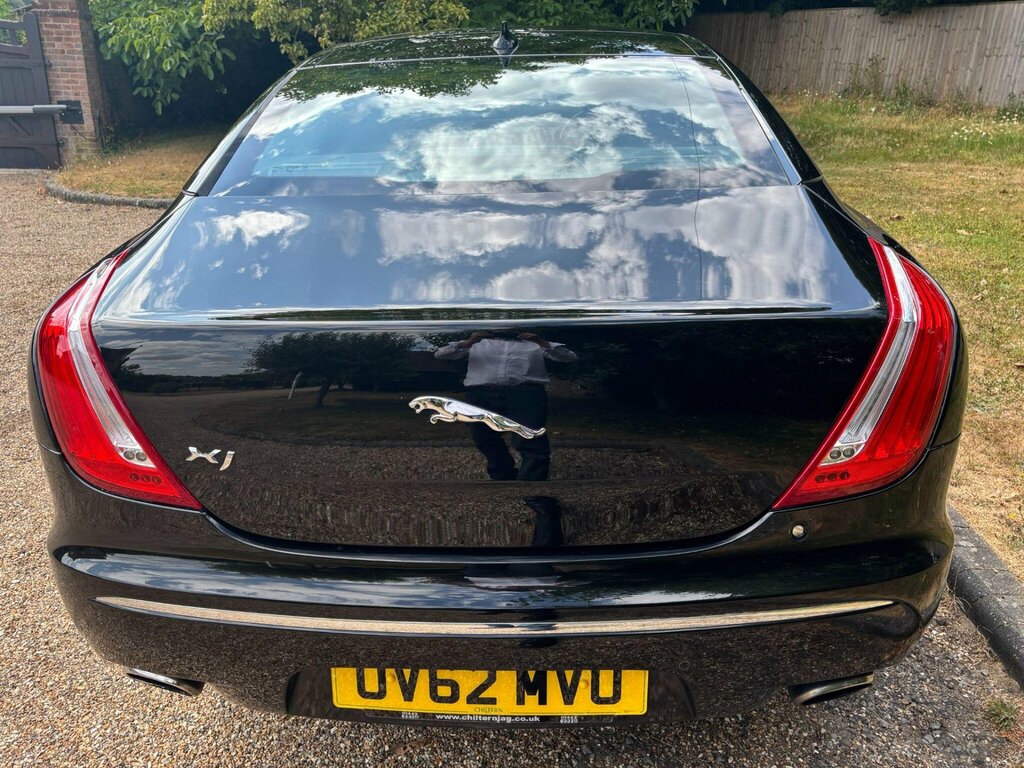 Jaguar XJ Xj Portfolio V6 D Grey #9