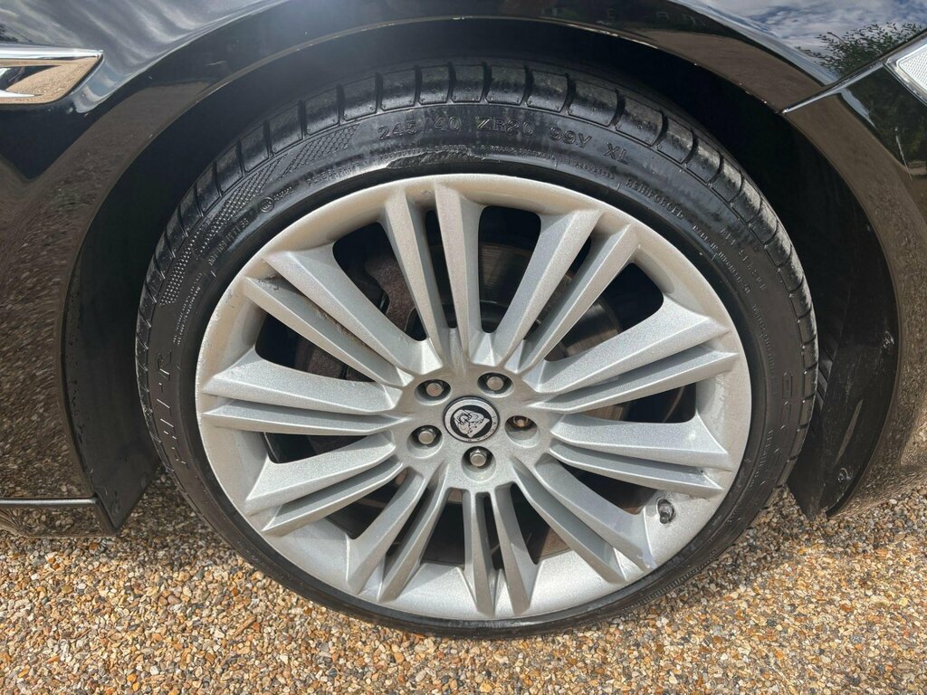 Jaguar XJ Xj Portfolio V6 D Grey #27
