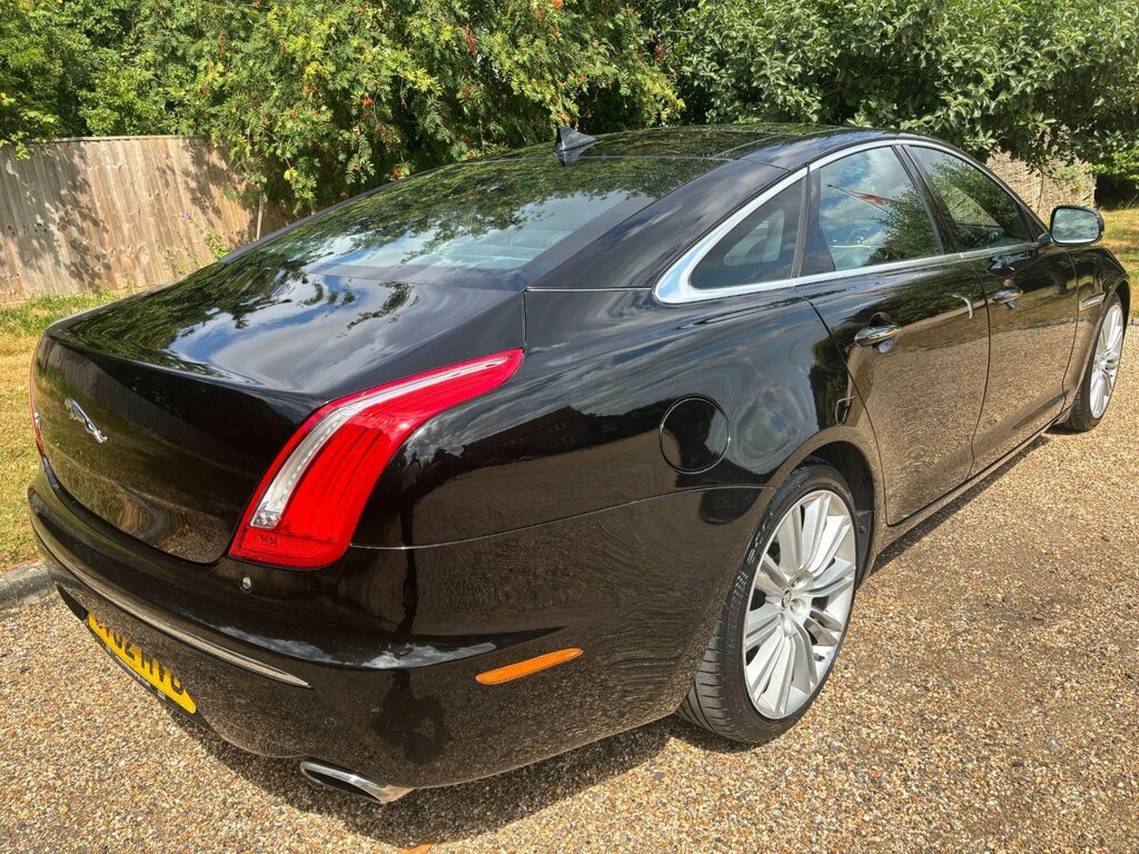 Jaguar XJ Xj Portfolio V6 D Grey #11