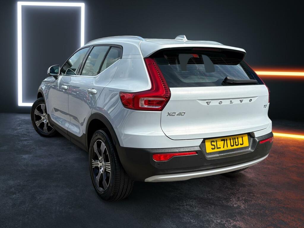 Volvo XC40 1.5 T3 163 Inscription Geartronic SL71UUJ Silver #2