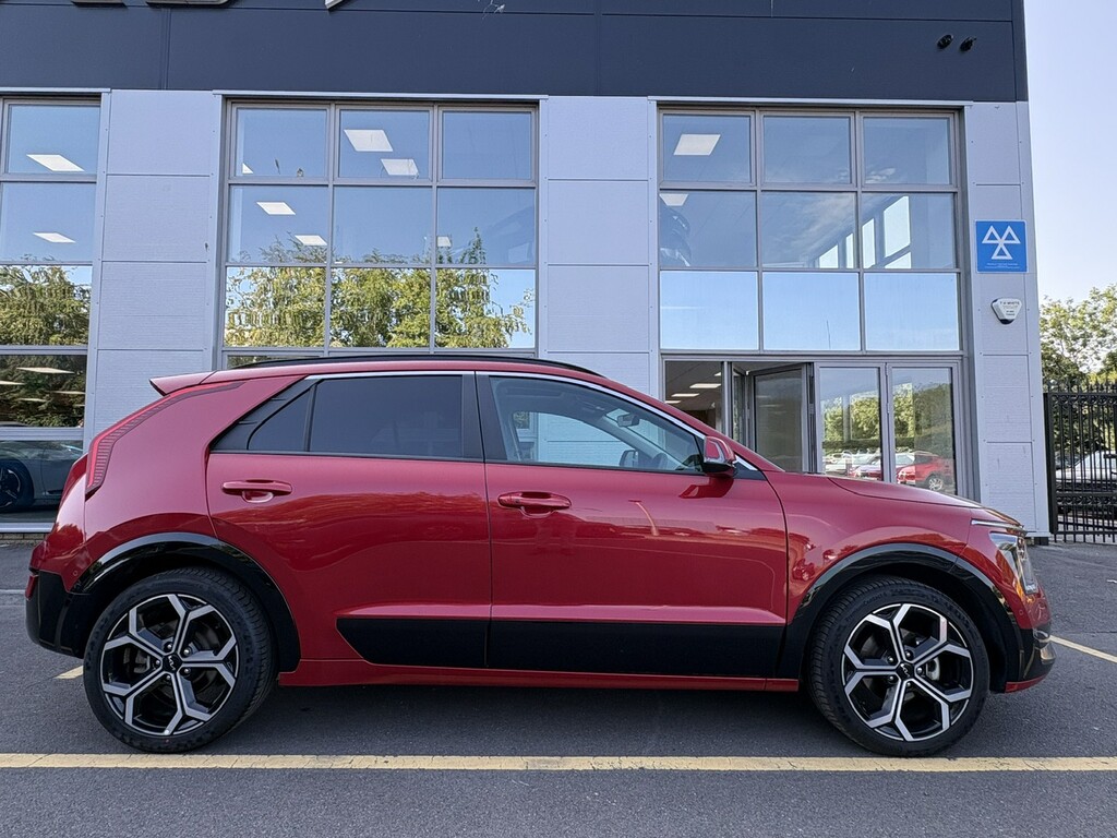 Kia Niro 1.6 Gdi 127 Hybrid 4 Dct LC75NDK Red #6