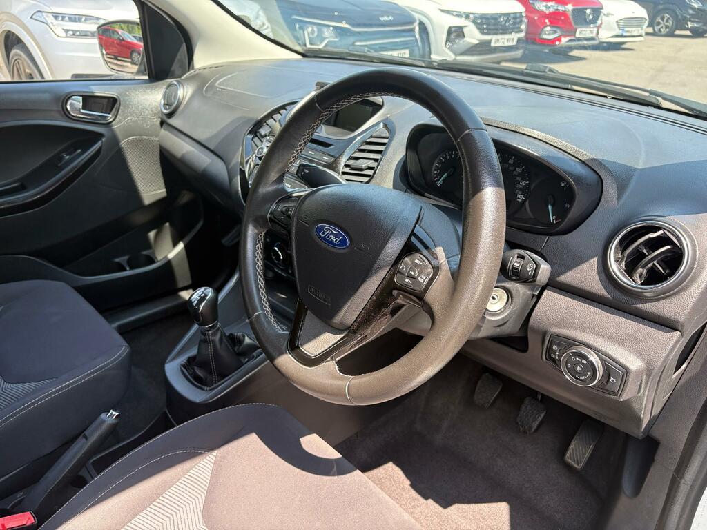 Ford KA+ 1.2 85 Zetec White #4