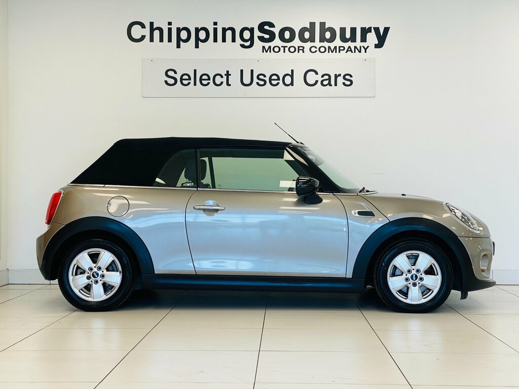 Mini Convertible 1.5 Cooper Classic Convertible E FG70XSU Silver #4