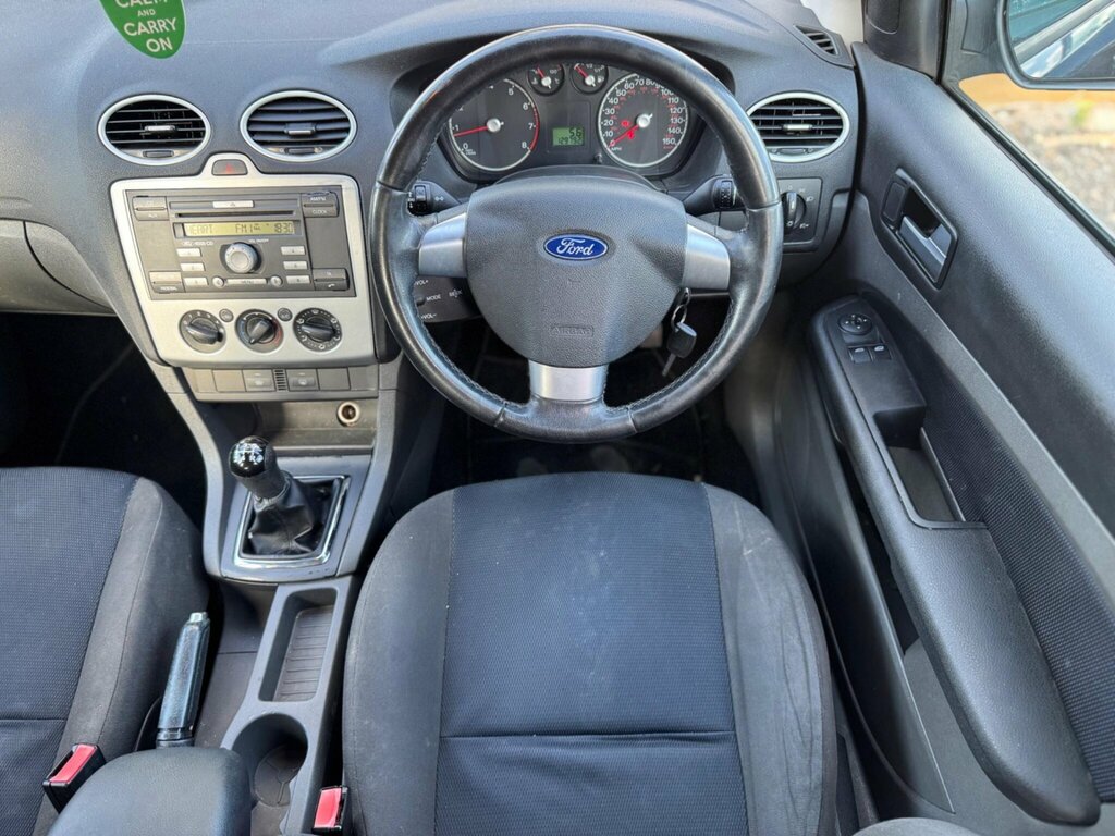 Ford Focus 1.6 Zetec Climate Estate 161 G Blue #38
