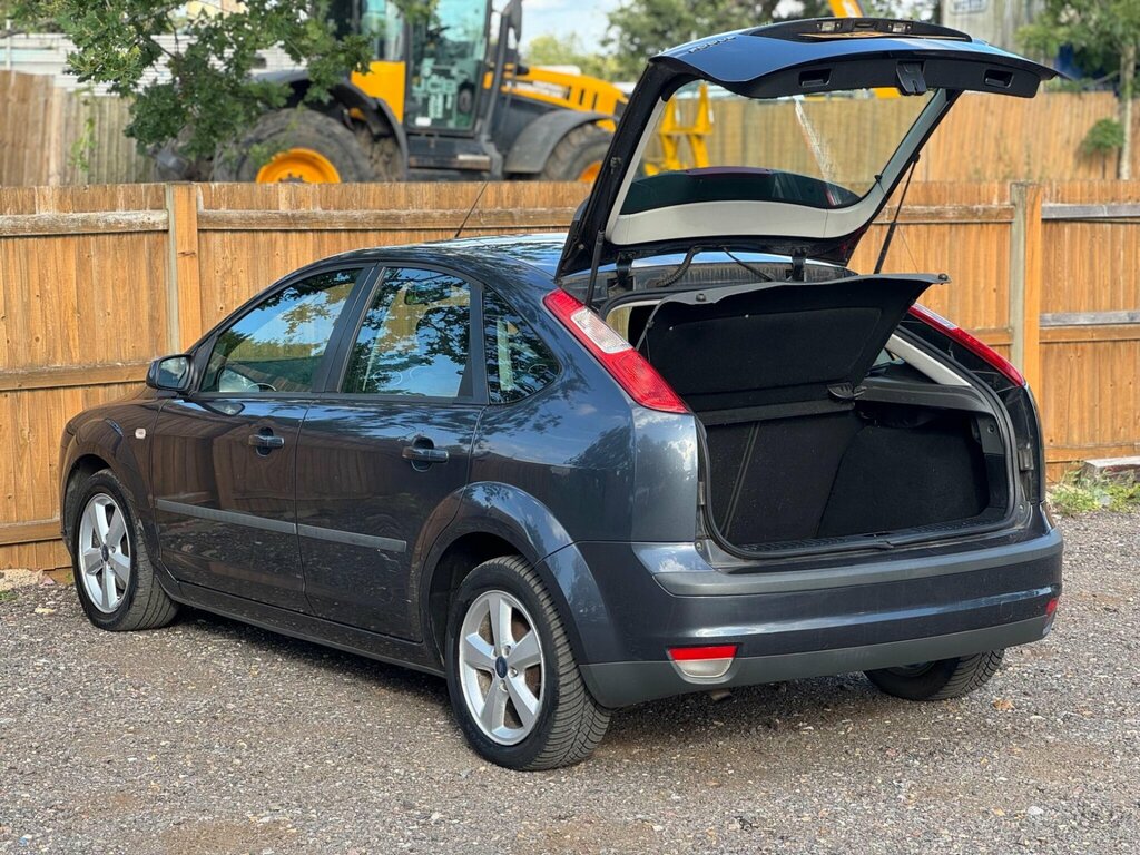 Ford Focus 1.8 Zetec Climate Grey #4