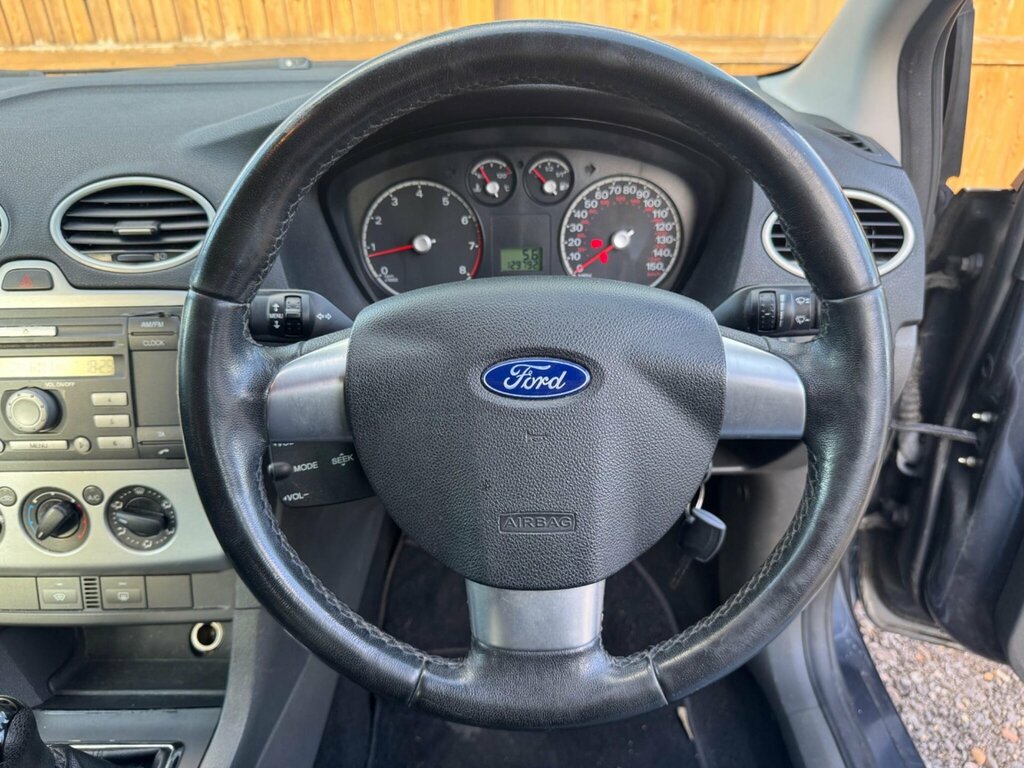 Ford Focus 1.6 Zetec Climate Estate 161 G Blue #39