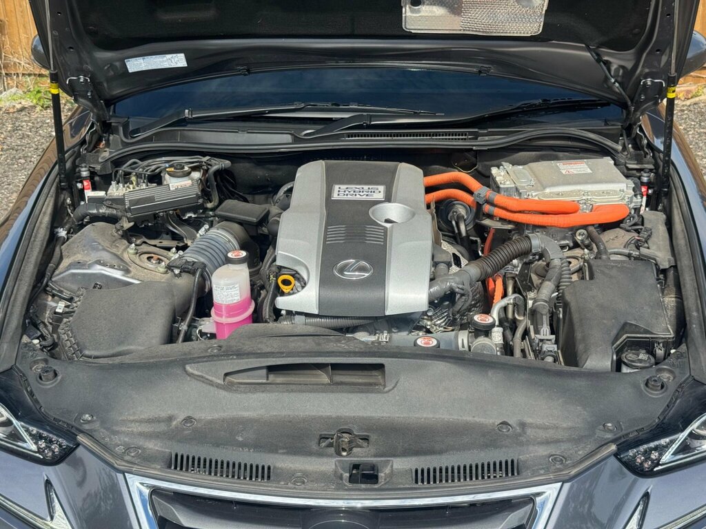 Lexus IS Sport Red #32