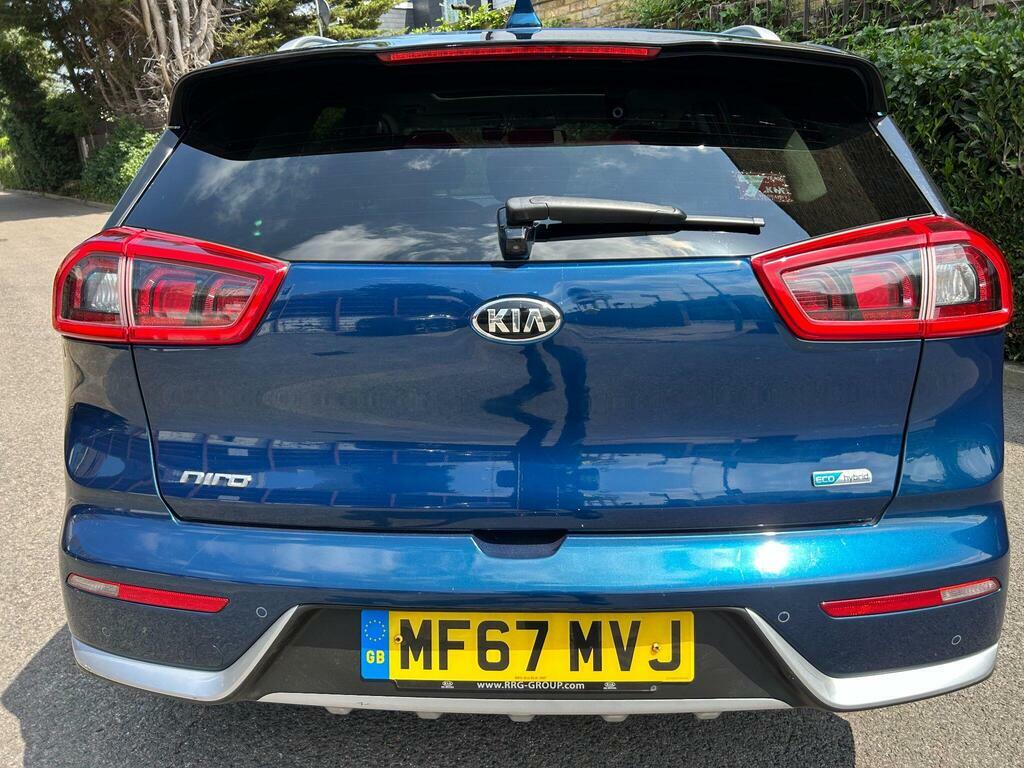 Kia Niro  White #99