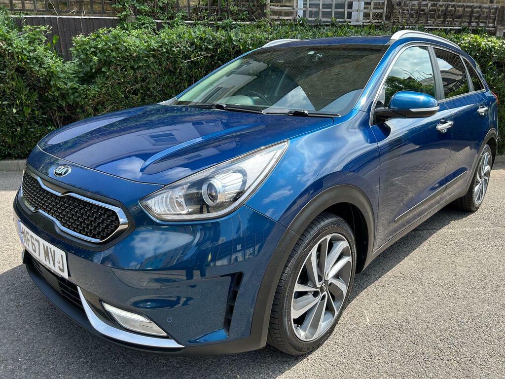 Kia Niro  White #9