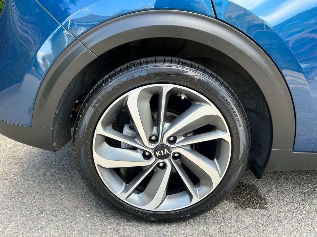 Kia Niro  White #78